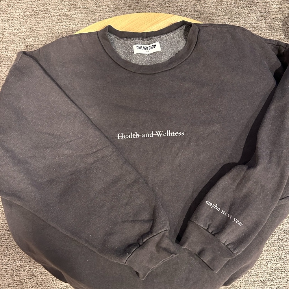 Women's Black Crew Neck Sweater